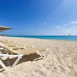 Oceanfront Studio, Magnificent Views