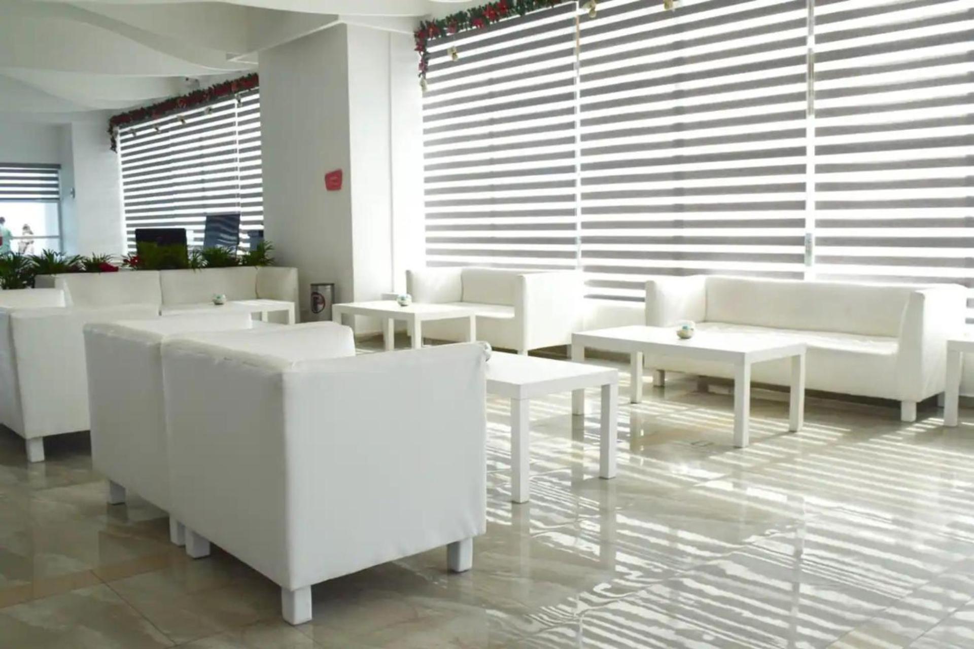 Oceanfront Studio, Magnificent Views * Cancún